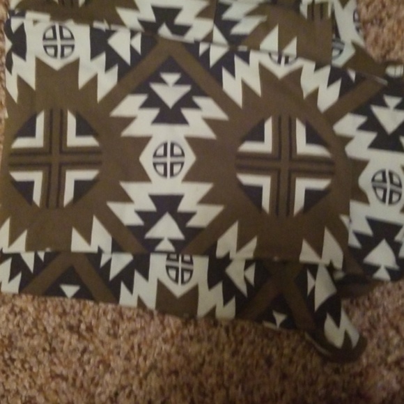 Lularoe leggings - Picture 7 of 8